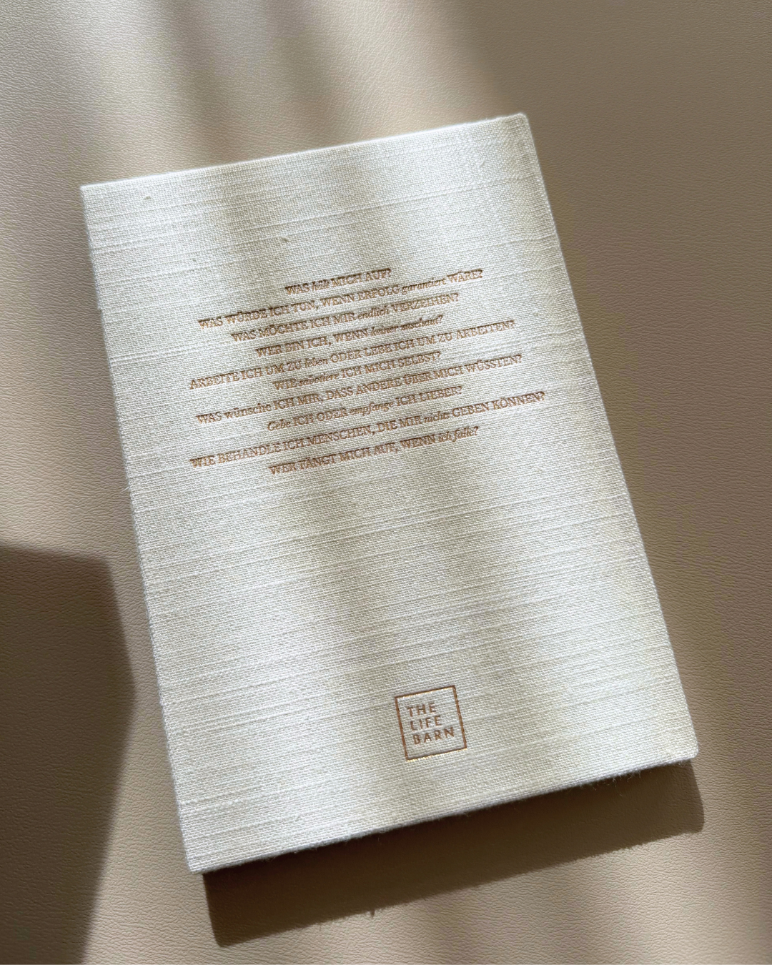 The Life Barn Das Bin Ich Wirklich Journal 100 tiefgründige Fragen zur Persönlichkeitsentwicklung